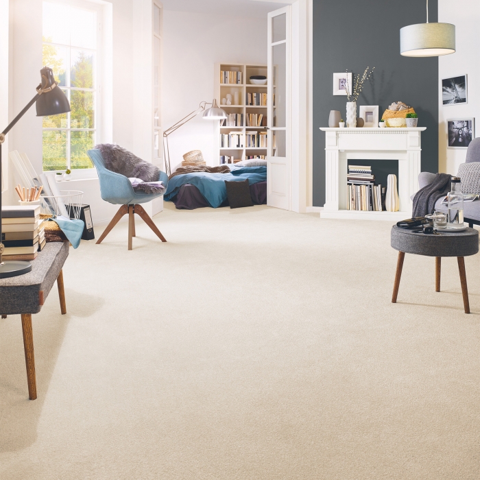 Laverna TVR Farbe 002